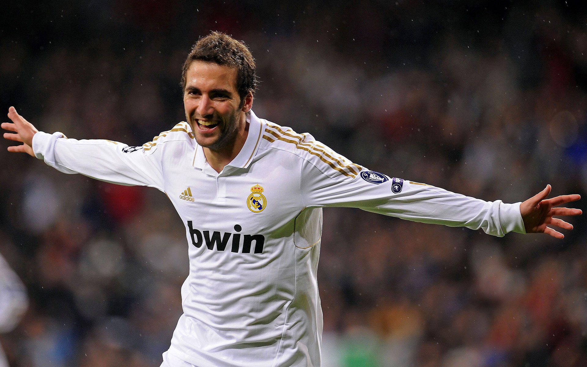 萨卡爆发点燃全场,巴拉圭单节狂飙拉开伊拉克