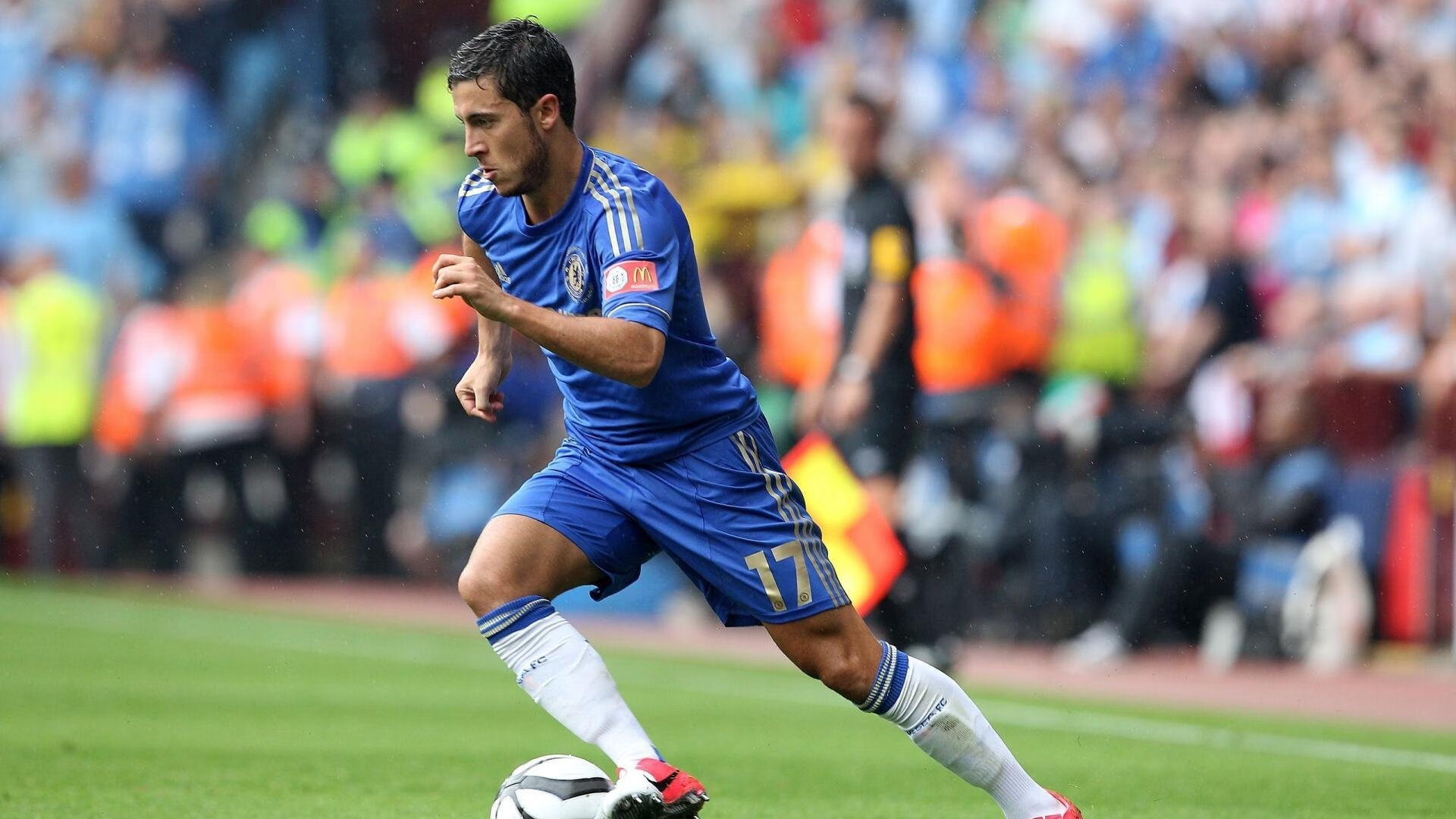 从雨林到圣马梅斯，迪马利亚如何用一脚弧线，改写哥斯达黎加的足球命运