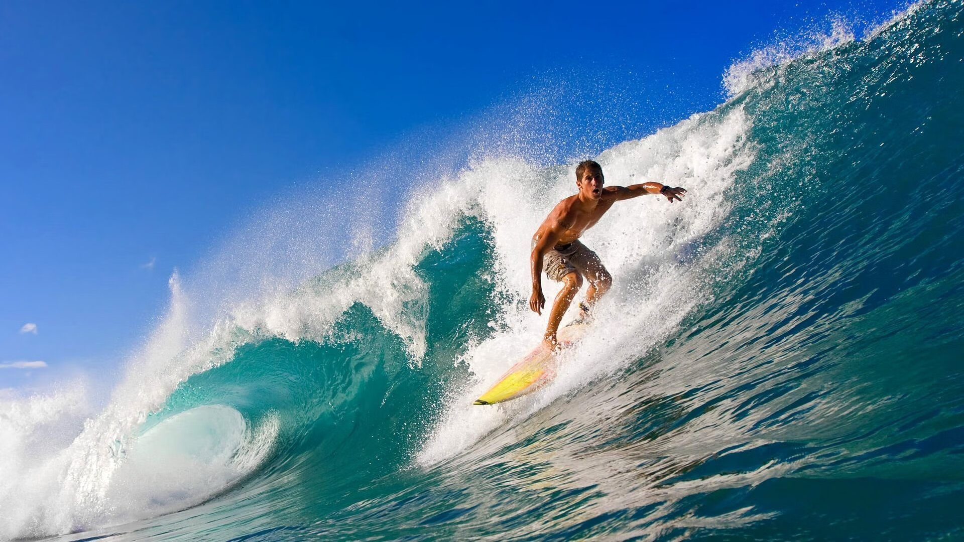 逆袭之夜，哈斯车队的绝地反击与佩雷兹的高光时刻